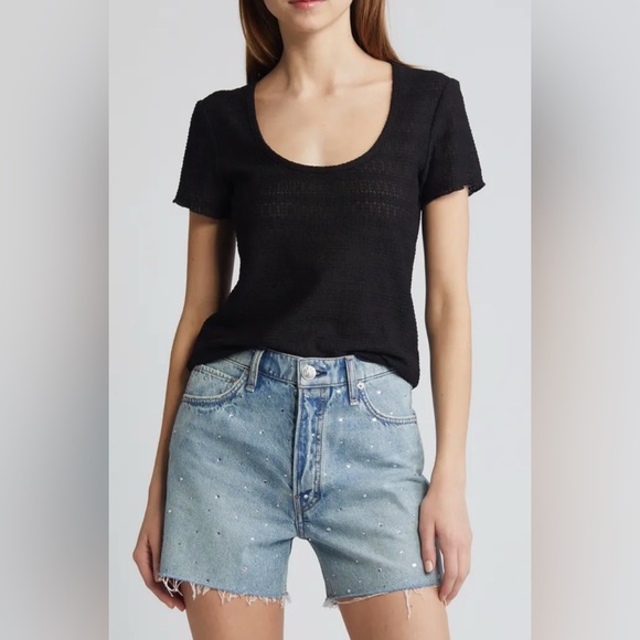 Armani Collezoni Textured Ribbed Scoop Neck T-Shirt in Black Size 10 - Picture 1 of 8